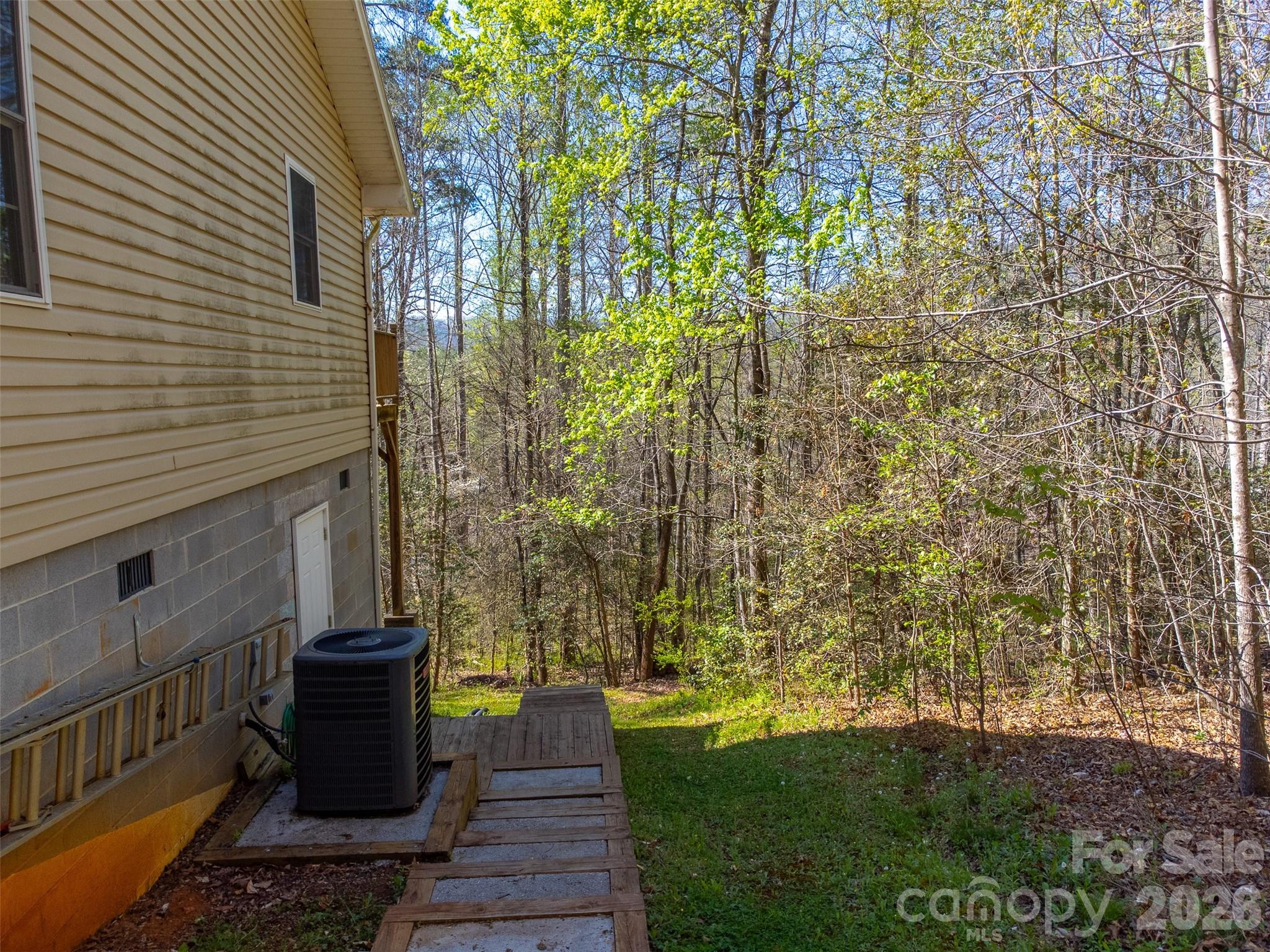 201 Wind Crest Ridge Sylva, NC 28779 - Photo 27 of 42