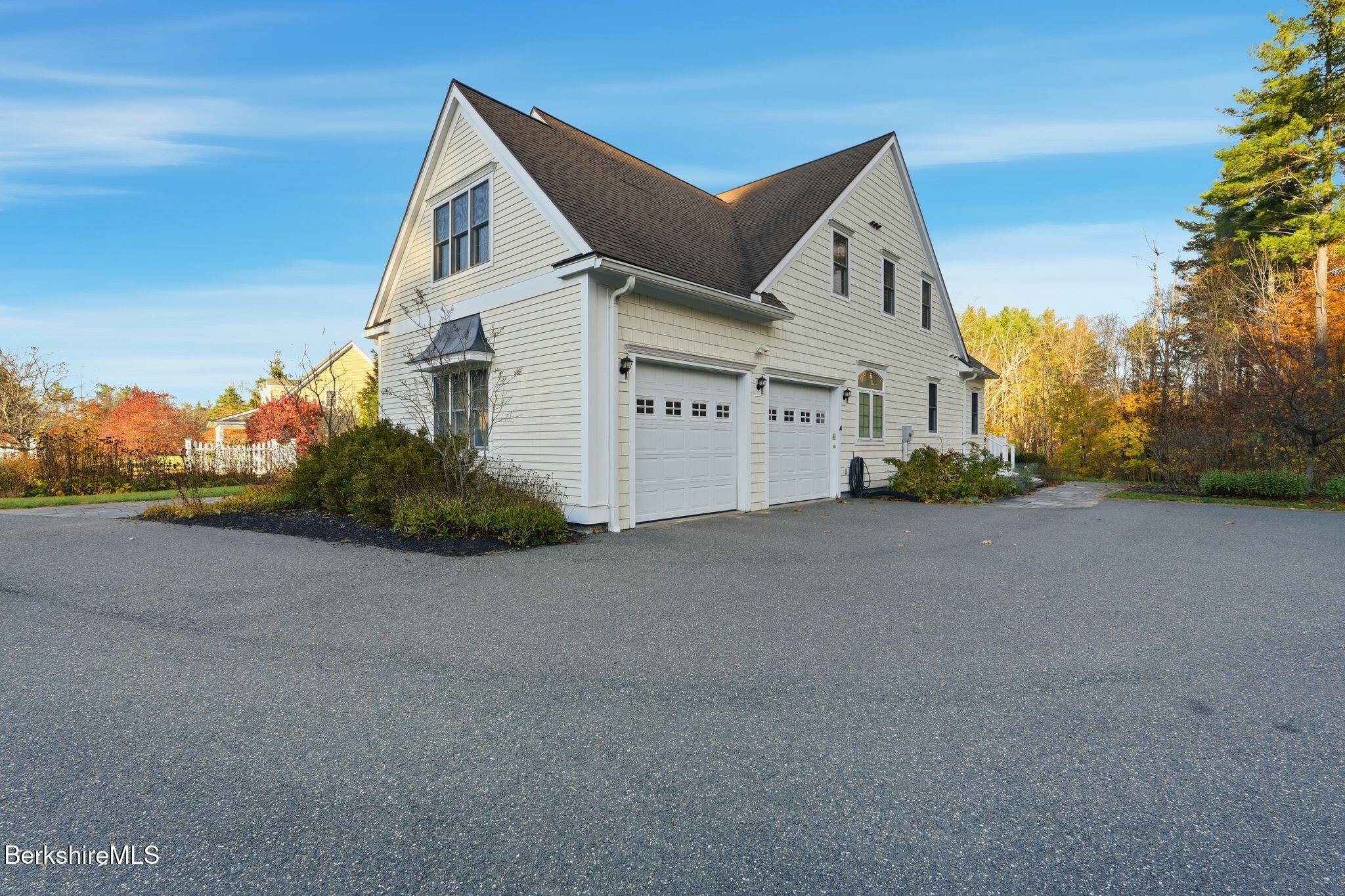 4 Stoneledge Road Lenox, MA 01240 - Photo 3 of 54 2_4_Stoneledge_Rd_Lenox_MA_01240_USA_-_N