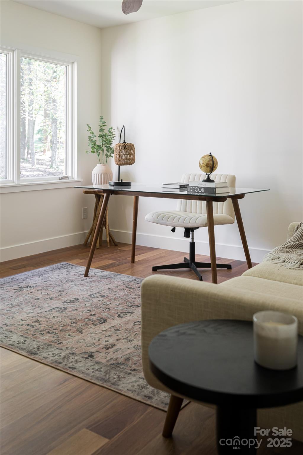 5 Holly Hill Road Asheville, NC 28803 - Photo 25 of 33 a living room with a couch