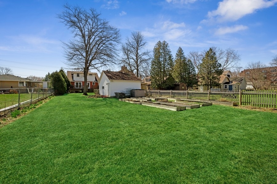 1024 Shermer Road Northbrook, IL 60062 - Photo 16 of 26