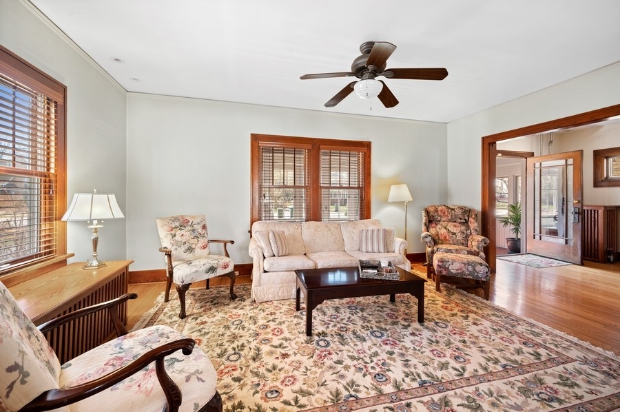 1024 Shermer Road Northbrook, IL 60062 - Photo 4 of 26