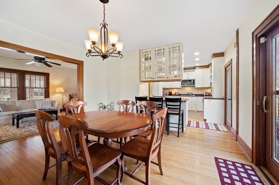 1024 Shermer Road Northbrook, IL 60062 - Photo 5 of 26