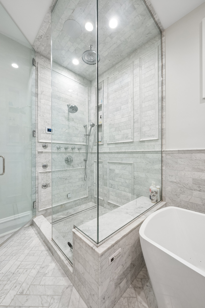 1940 North Mohawk Street, Unit 1 Chicago, IL 60614 - Photo 17 of 27