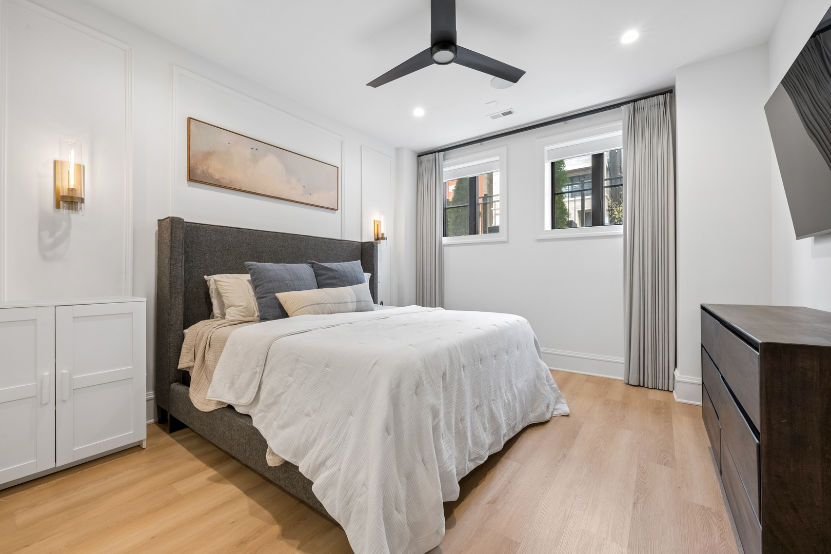 1940 North Mohawk Street, Unit 1 Chicago, IL 60614 - Photo 18 of 27