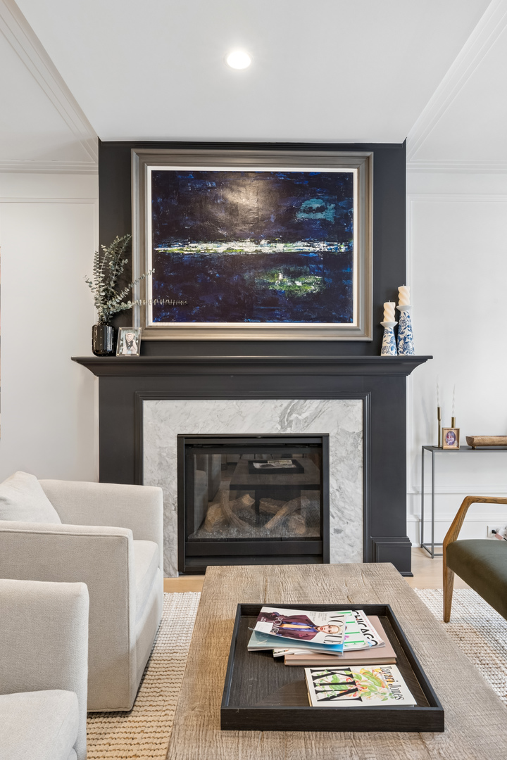 1940 North Mohawk Street, Unit 1 Chicago, IL 60614 - Photo 7 of 27