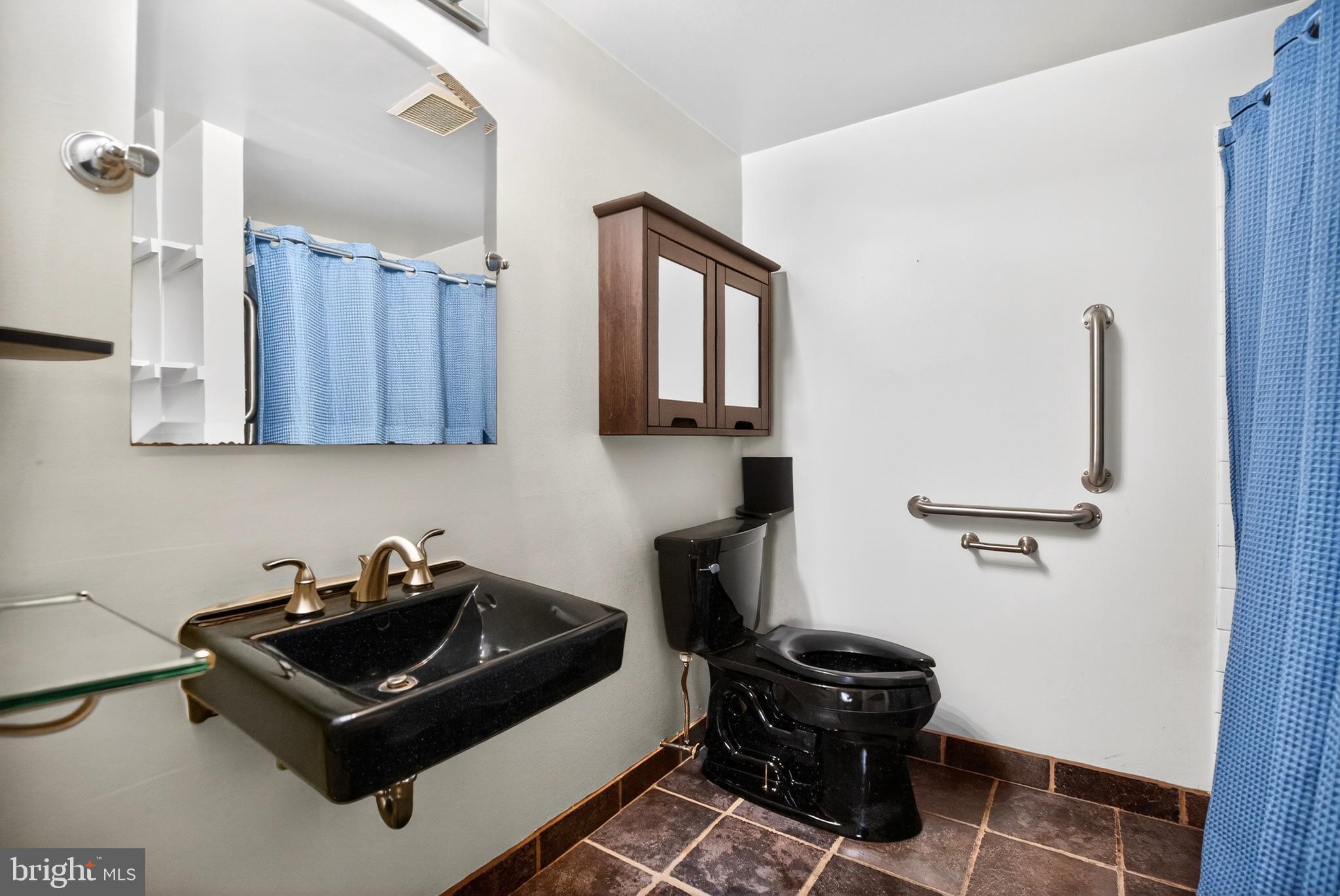 23 Le Forge Court, Unit 23 Chesterbrook, PA 19087 - Photo 12 of 15