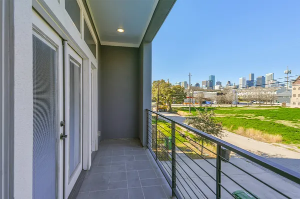 $3,200 | 2422 Hadley Street, Houston, TX 77004