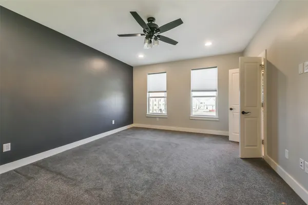 $3,200 | 2422 Hadley Street, Houston, TX 77004