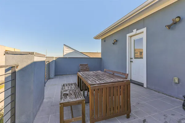 $3,200 | 2422 Hadley Street, Houston, TX 77004