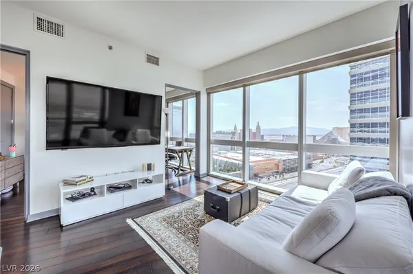 $3,750 | 4471 Dean Martin Drive, Unit 3201, Las Vegas, NV 89103