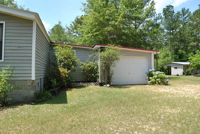 3361 Marshall Mill Road Byron, GA 31008 - Photo 5 of 7 a view of a backyard
