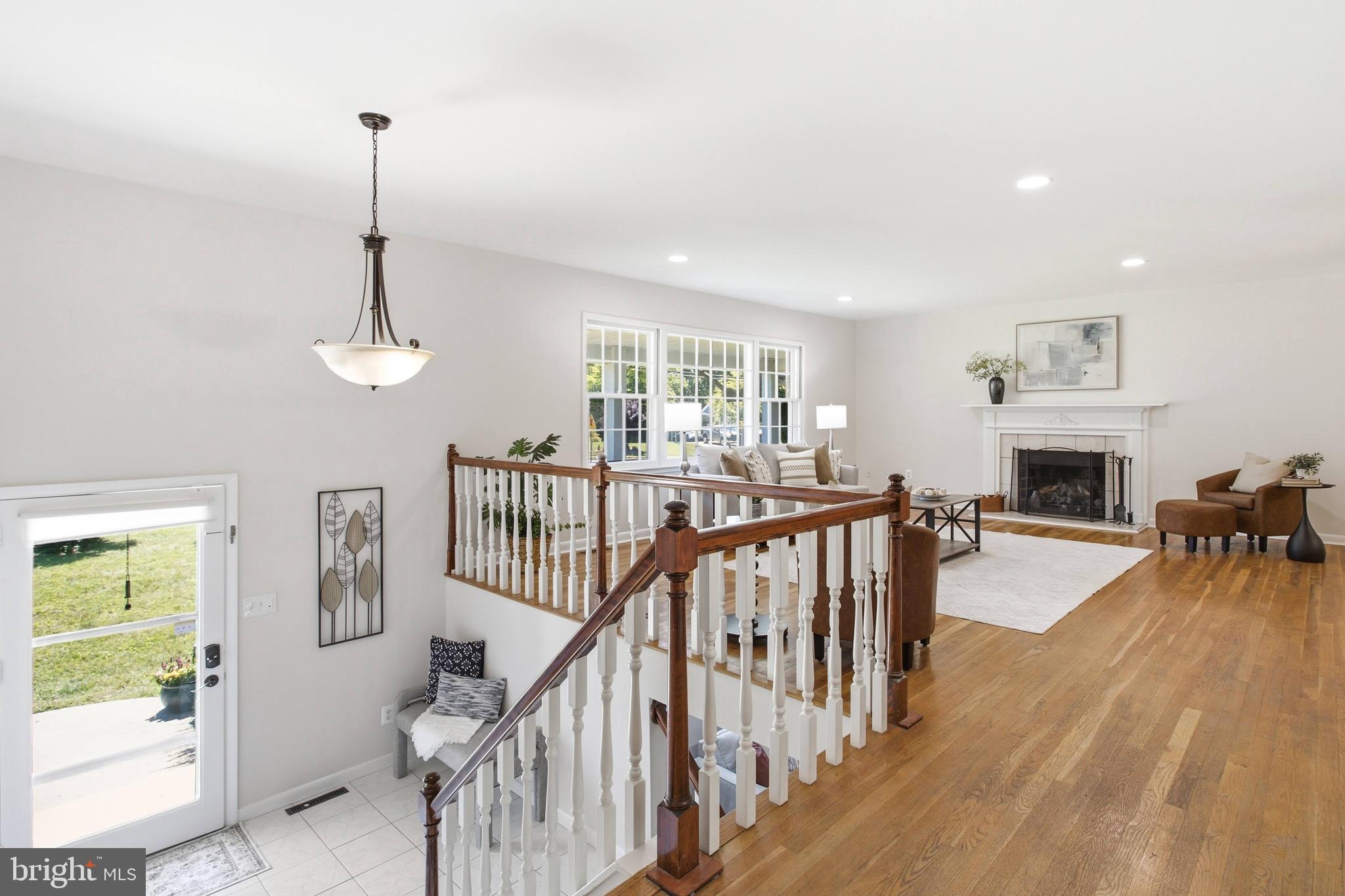 4618 Guinea Road Fairfax, VA 22032 - Photo 14 of 59