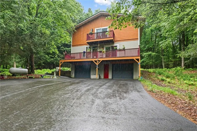$444,000 | 47 Johns Road, Cochecton, NY 12726