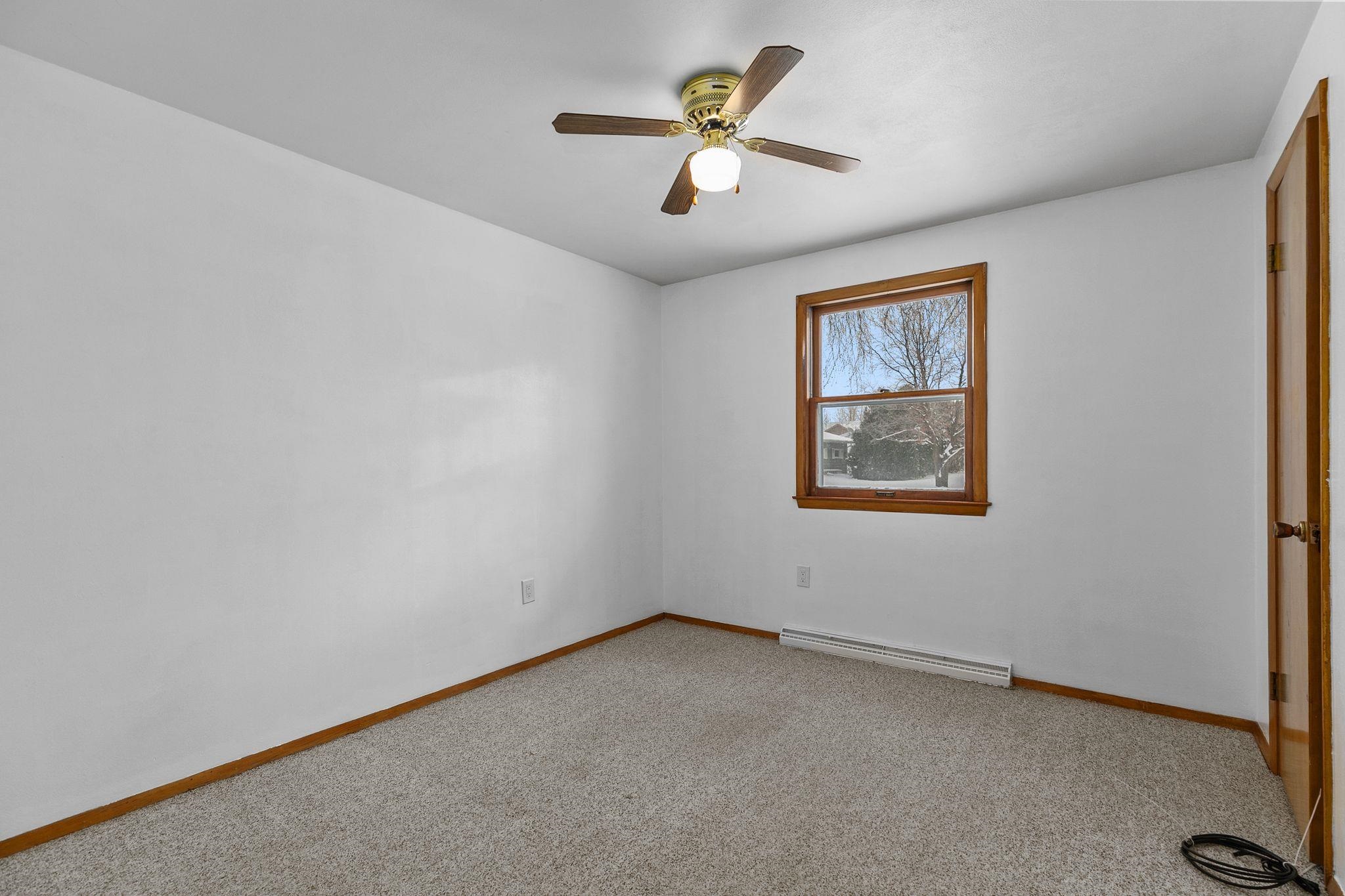 3439 North Story Street Appleton, WI 54914 - Photo 13 of 26