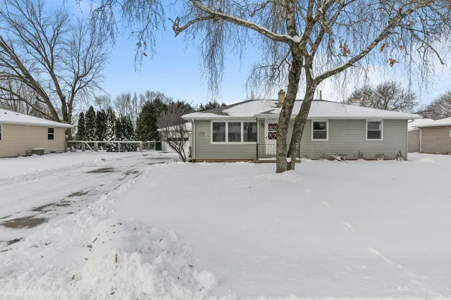 $274,900 | 3439 North Story Street, Appleton, WI 54914
