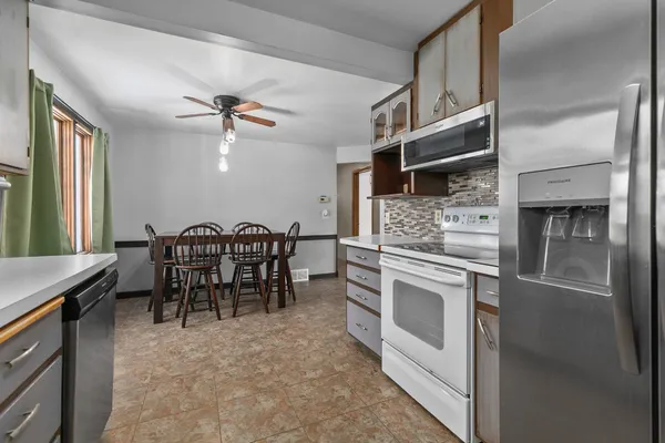 $259,900 | 3439 North Story Street, Appleton, WI 54914