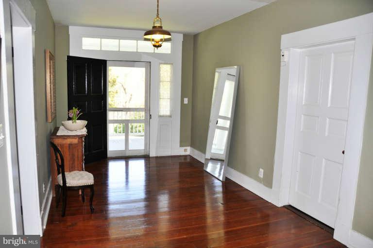 1708 Mansion Ridge Road Annapolis, MD 21401 - Photo 17 of 30 a view of livingroom with furniture and wooden floor