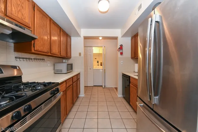 $2,500 | 290 Alpine Way, Woodbridge, NJ 07095