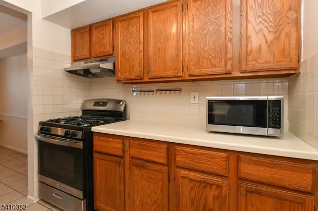 $2,500 | 290 Alpine Way, Woodbridge, NJ 07095