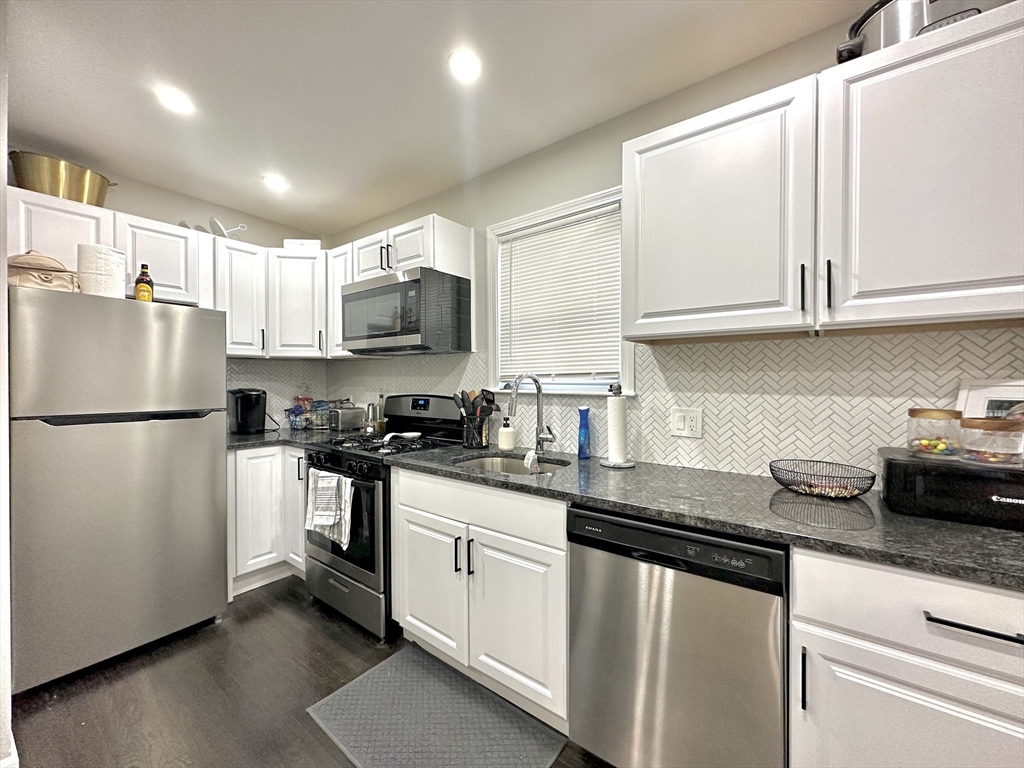 249 Everett Street, Unit 2 Boston, MA 02128 - Photo 2 of 14