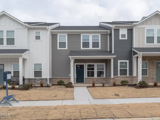 $274,000 | 730 Chandler Stone Drive, Zebulon, NC 27597