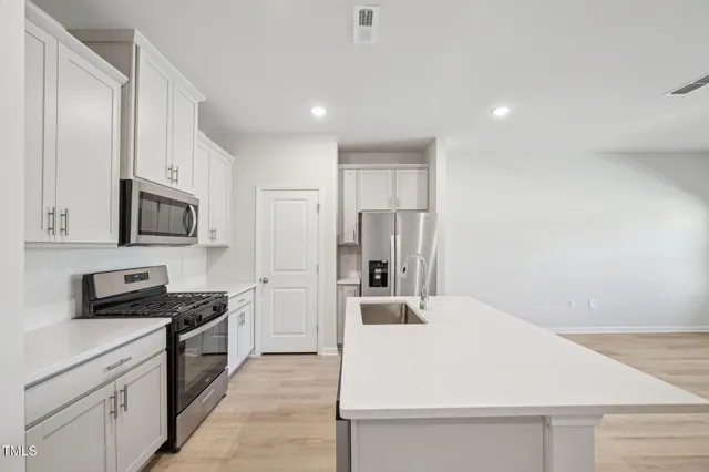 $274,000 | 730 Chandler Stone Drive, Zebulon, NC 27597