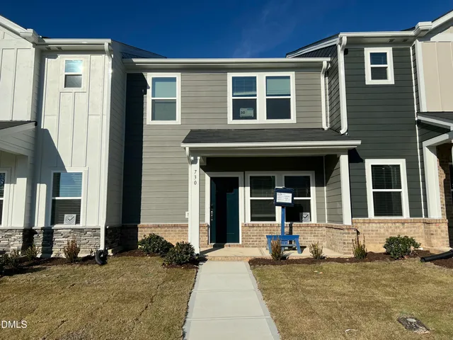 $261,000 | 730 Chandler Stone Drive, Zebulon, NC 27597