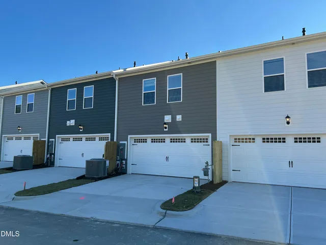 $274,000 | 730 Chandler Stone Drive, Zebulon, NC 27597