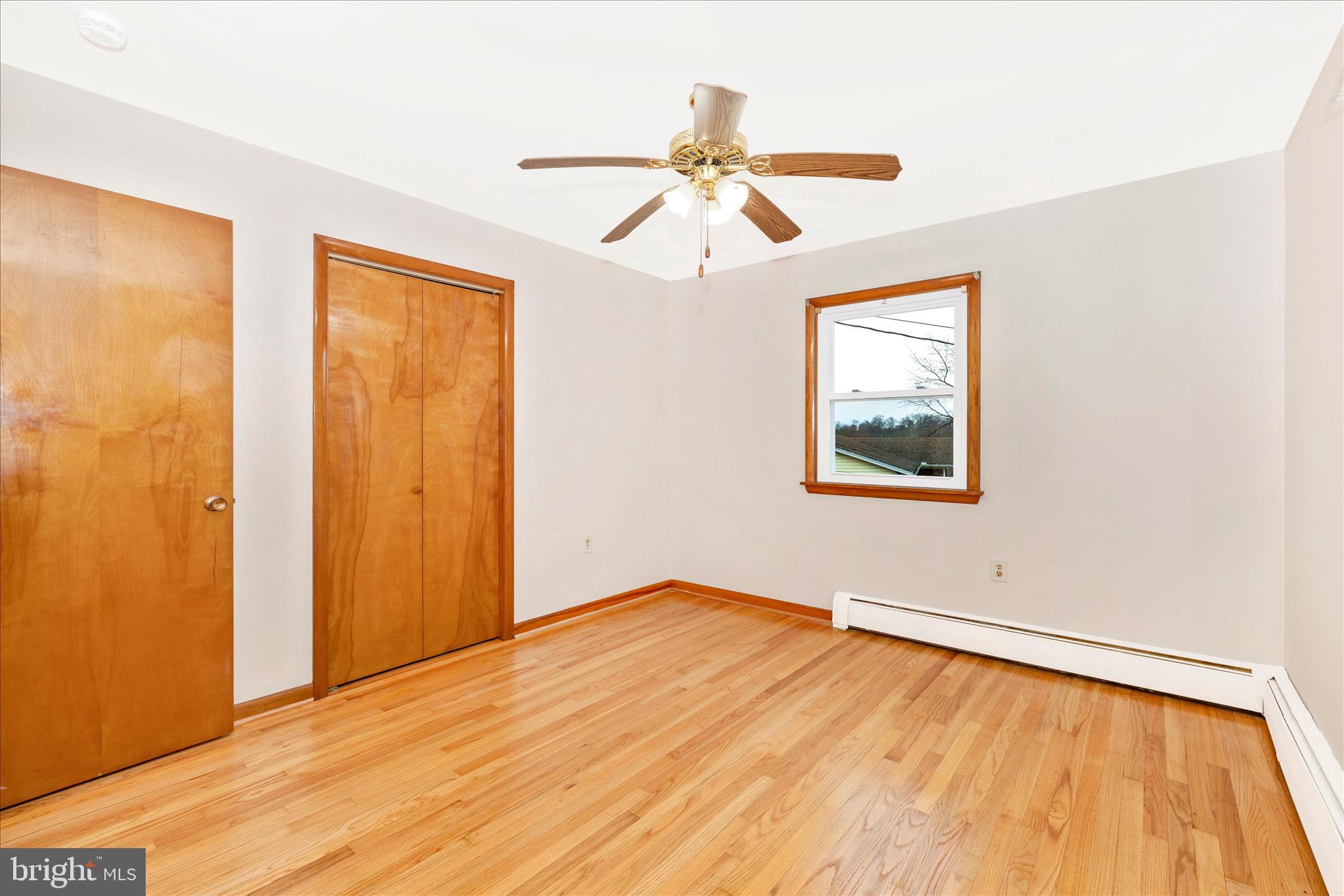 10223 Liberty Road Frederick, MD 21701 - Photo 21 of 51 Primary Bedroom