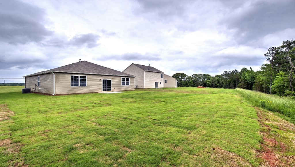214 Hillendale Way Pelzer, SC 29669 - Photo 4 of 37