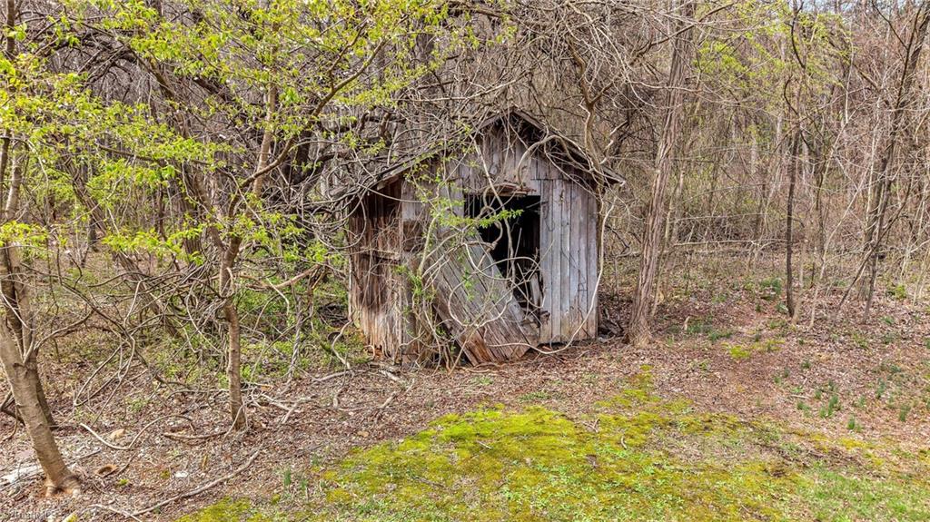 153 Pineway Lane Thurmond, NC 28683 - Photo 10 of 12
