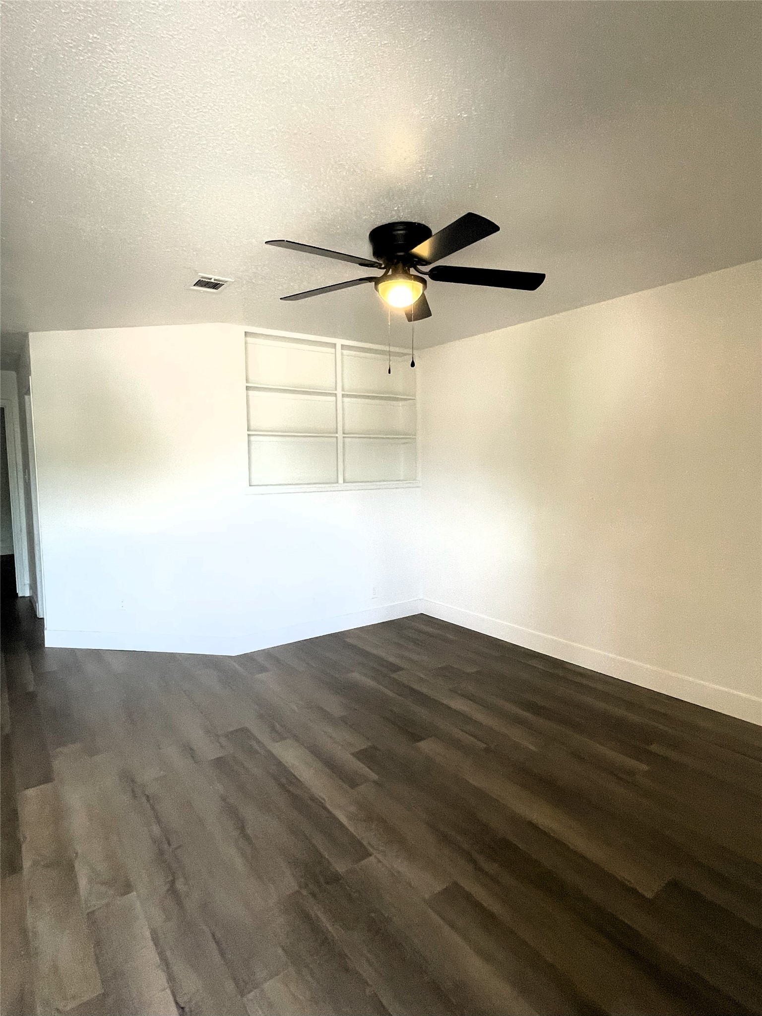 741 James Street, Unit 202 Tomball, TX 77375 - Photo 3 of 19