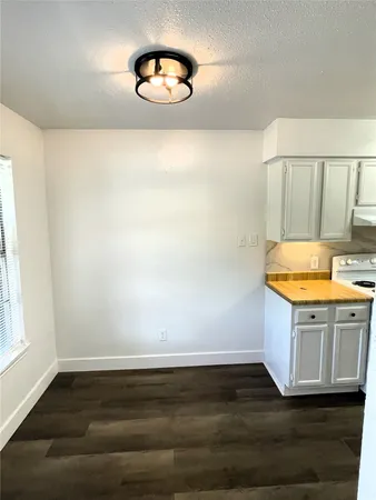 $935 | 741 James Street, Unit 202, Tomball, TX 77375