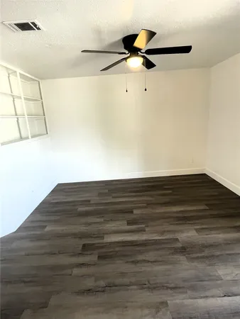 $935 | 741 James Street, Unit 202, Tomball, TX 77375