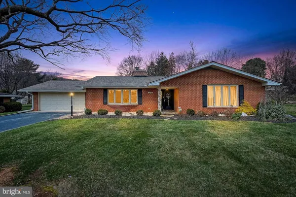 $599,000 | 7416 Downhill Run, Frederick, MD 21702