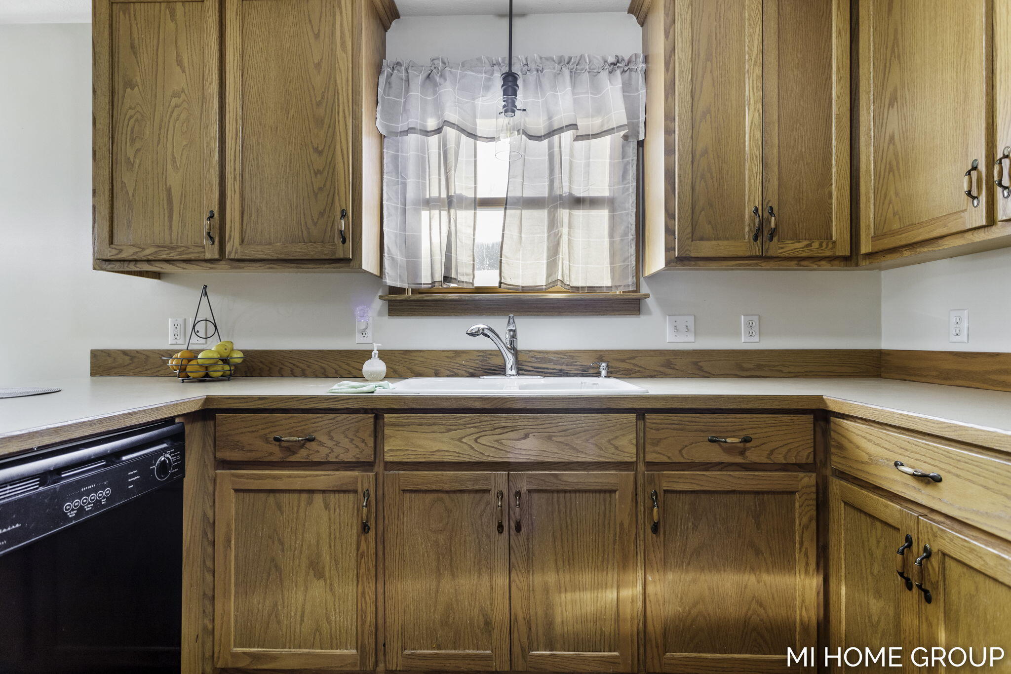2860 Riley Ridge Road Holland, MI 49424 - Photo 10 of 28 9-web-or-mls-2860 Riley Ridge Rd, Hollan