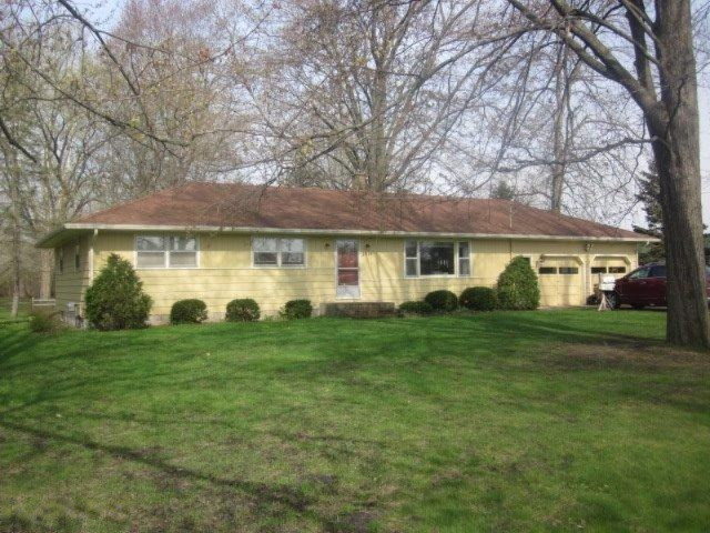 2814 South Patterson Road Wayland, MI 49348 - Photo 1 of 7 Primary Photo