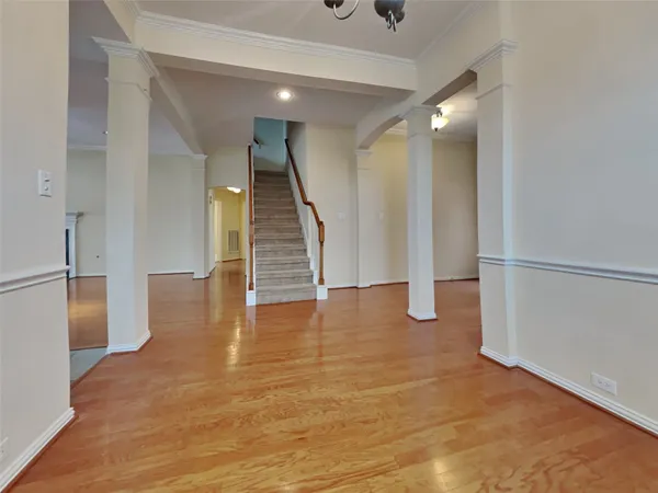$2,675 | 3009 Fallbrook Court, Pearland, TX 77584