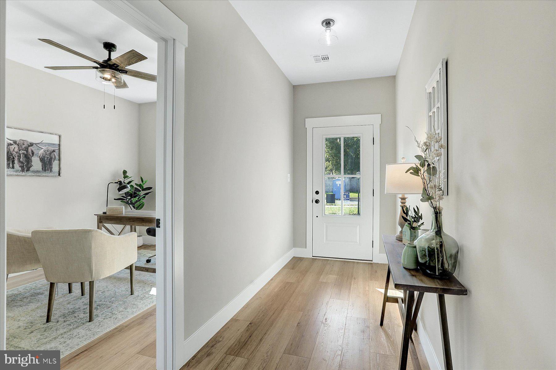 4118 Locust Road Camp Hill, PA 17011 - Photo 12 of 43 Foyer towards front door