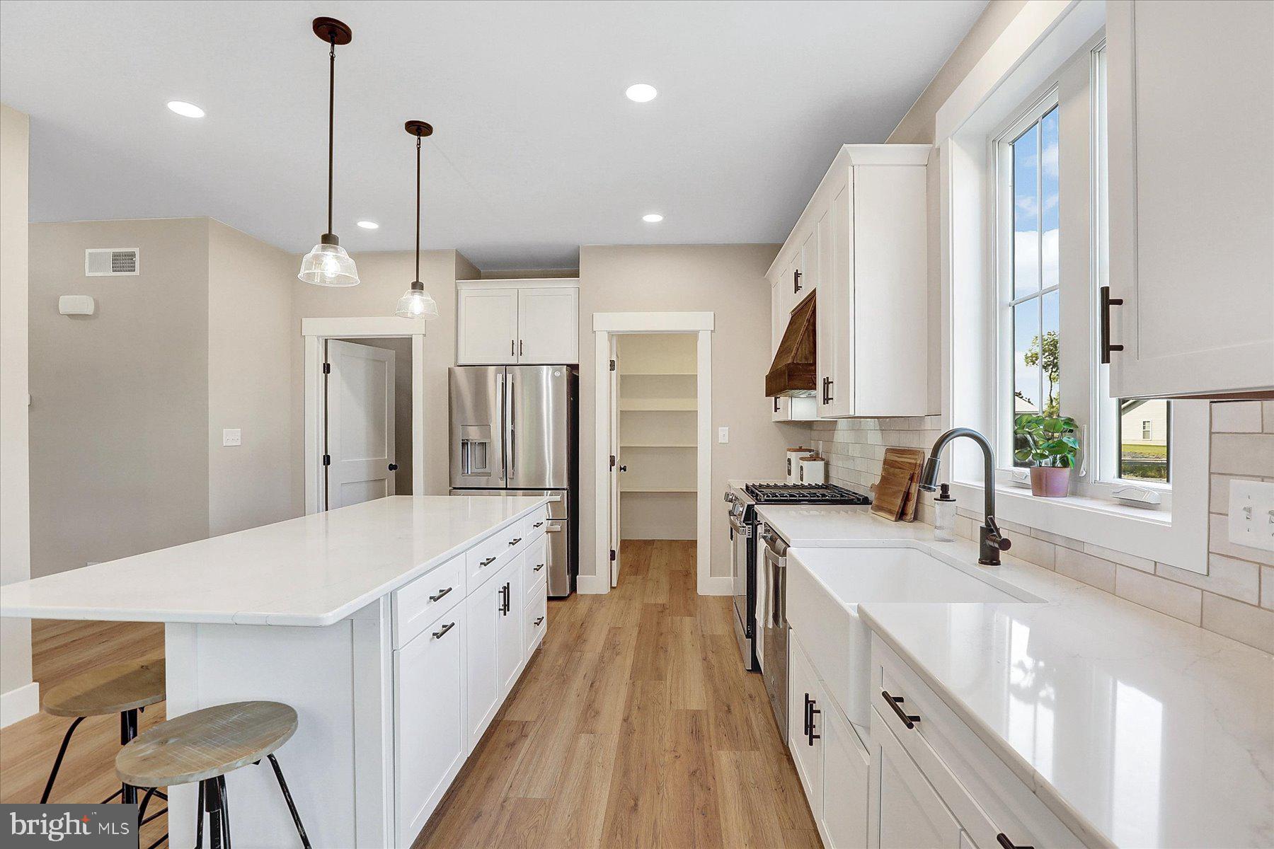 4118 Locust Road Camp Hill, PA 17011 - Photo 25 of 43 Beautiful Quartz Countertops