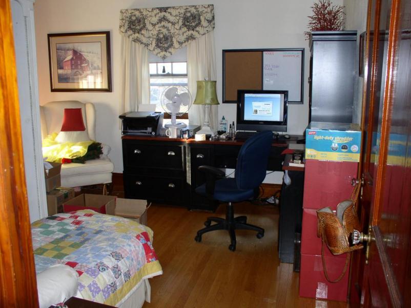 3623 Cove Road Roanoke, VA 24017 - Photo 34 of 41 Bedroom 4 or office