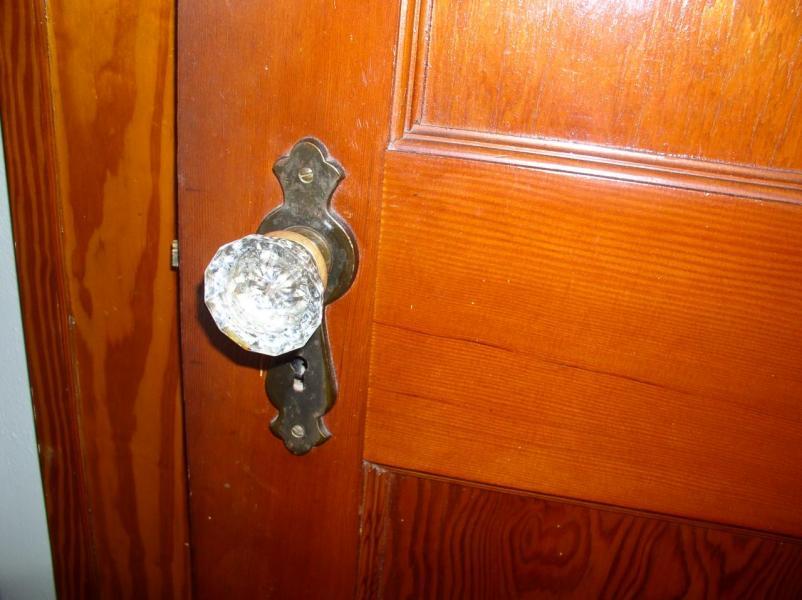 3623 Cove Road Roanoke, VA 24017 - Photo 37 of 41 Antique glass door knobs