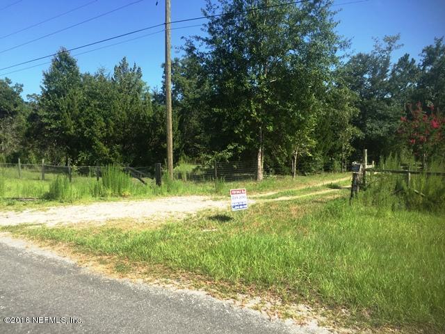 4155 Pinto Road Middleburg, FL 32068 - Photo 35 of 38 a view of a park with large trees