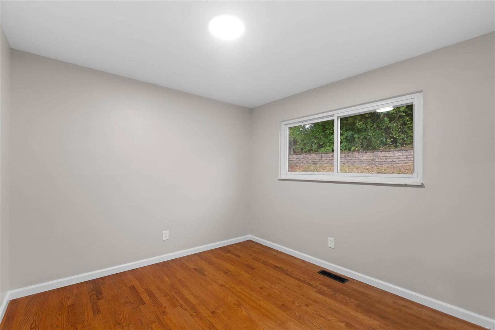 11933 Barden Tower Road Black Jack, MO 63033 - Photo 21 of 39
