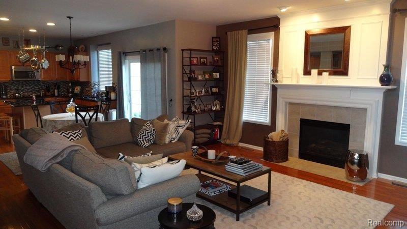 781 Enchantment Drive Rochester, MI 48307 - Photo 23 of 39 081.jpg