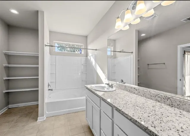 $315,000 | 8121 Kinslee Lane, Iowa, LA 70647