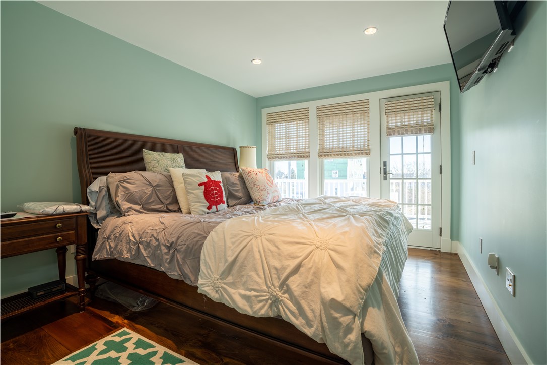 24 Sylvan Road Narragansett, RI 02882 - Photo 9 of 39 First bedroom