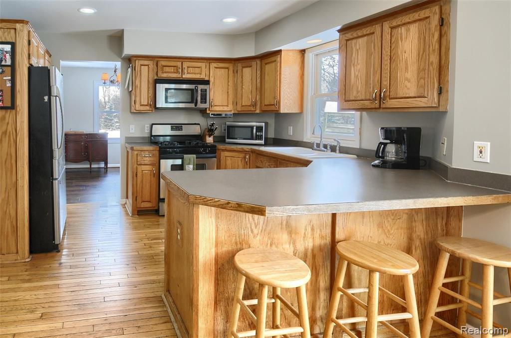 4203 East Clyde Road Howell, MI 48855 - Photo 10 of 24