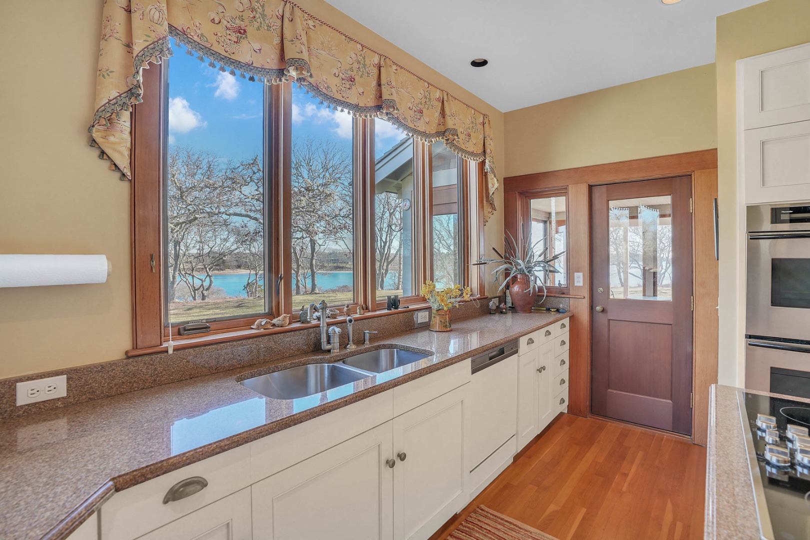 30 Oyster Watcha Road Edgartown, MA 02539 - Photo 13 of 20