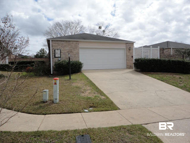 21 Stonebridge Court Mobile, AL 36608 - Photo 20 of 21 Garage